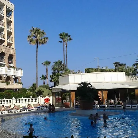 *** Bord De Mer Apartment Cannes
